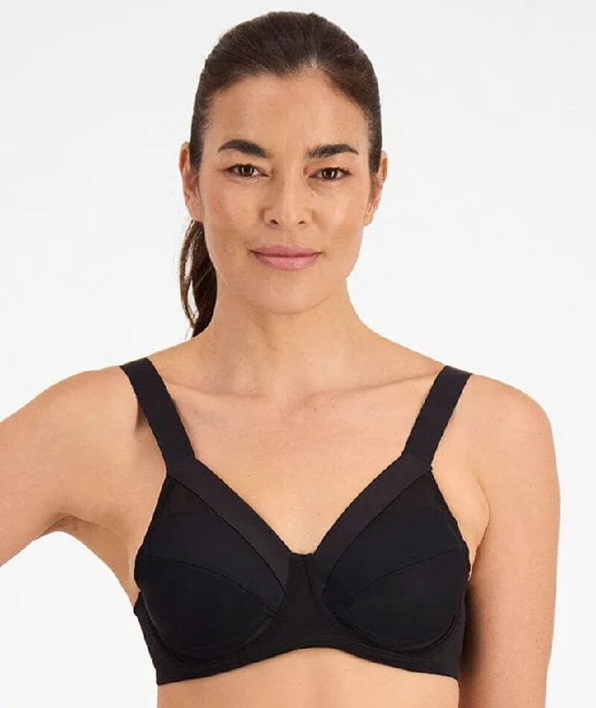 Deal of the Day Berlei Shift Non-Padded Sports Bra - Black