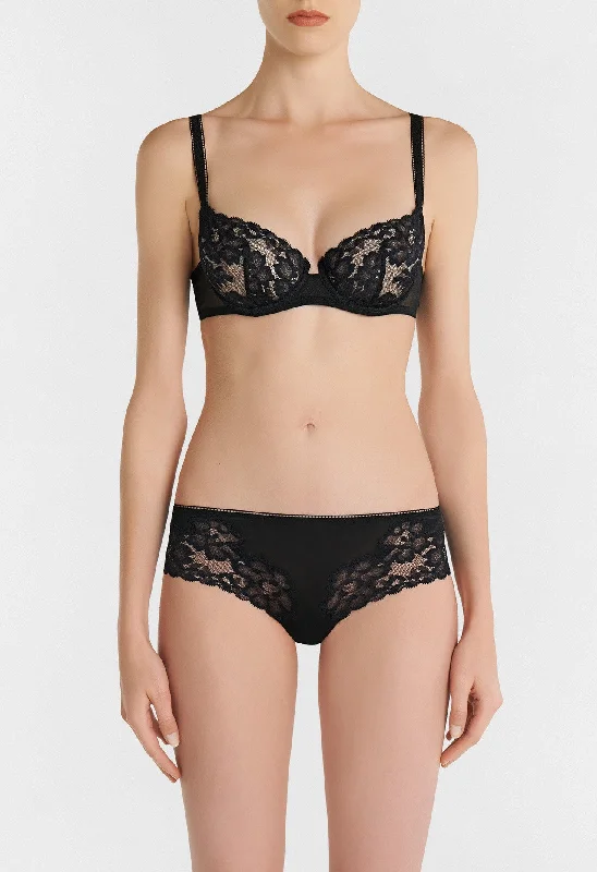Bargain Alert Black Balconette Bra in Leavers Lace and Stretch Tulle