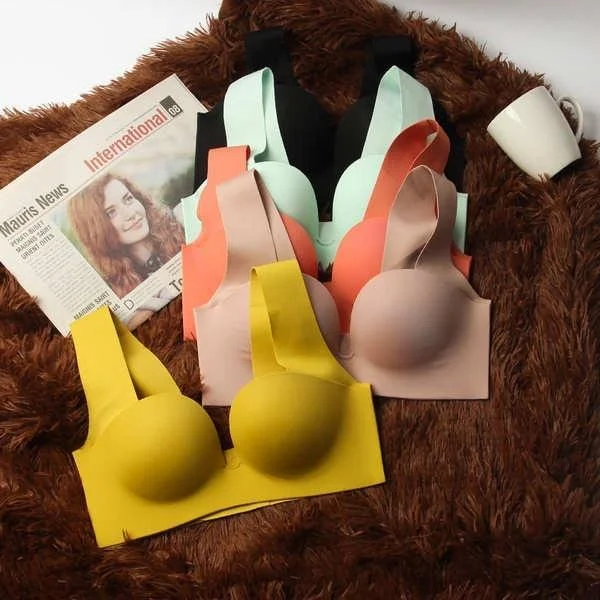 Great Deals Jade Seamless Bralettes