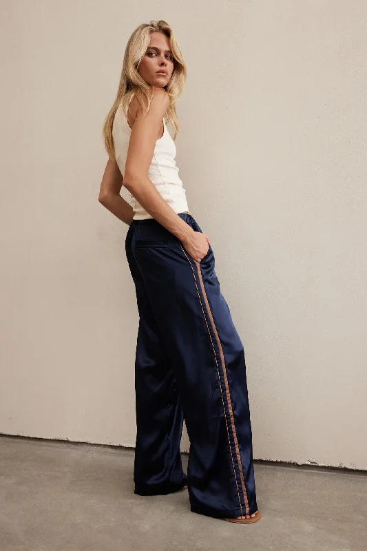 Reduced Rates Hudson Pant (Navy)
