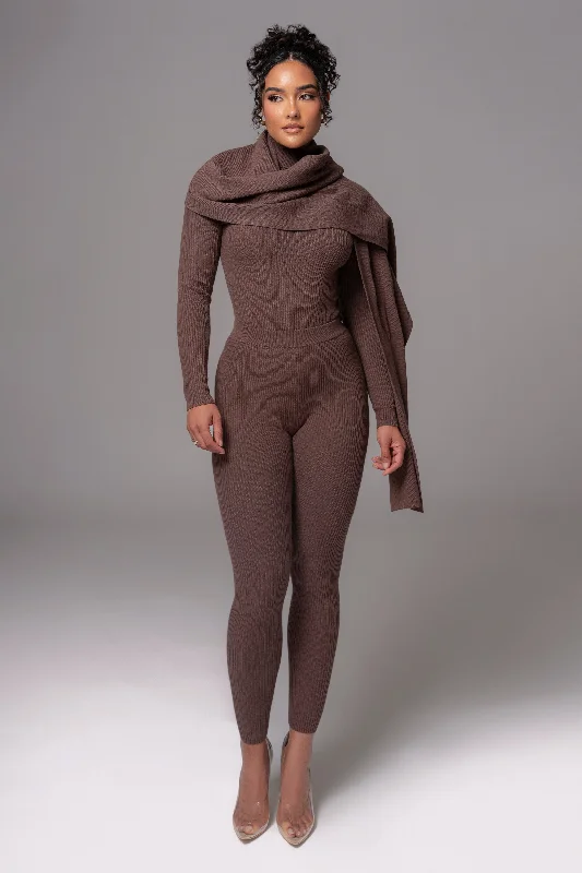 Must-Have Deals Chocolate Naaya Ribbed Leggings