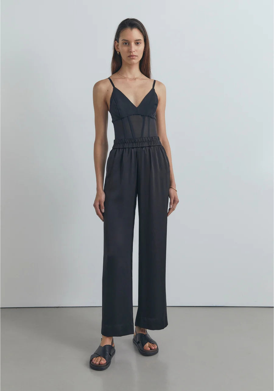 Weekend Specials to Delight Pilot Pant- Black