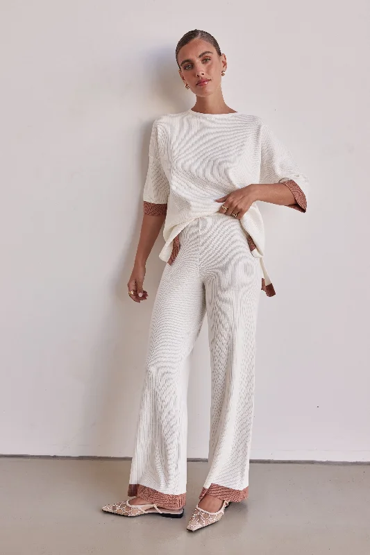 Bargain Alert Selenia Ribbed Knit Pant (Cream)
