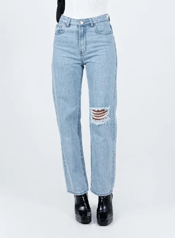 Weekend Offers That Amaze Delmore Straight Leg Jeans Mid Wash Denim