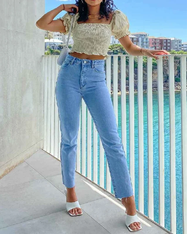Unwind with Weekend Discounts A 94 High Slim - Walk Away