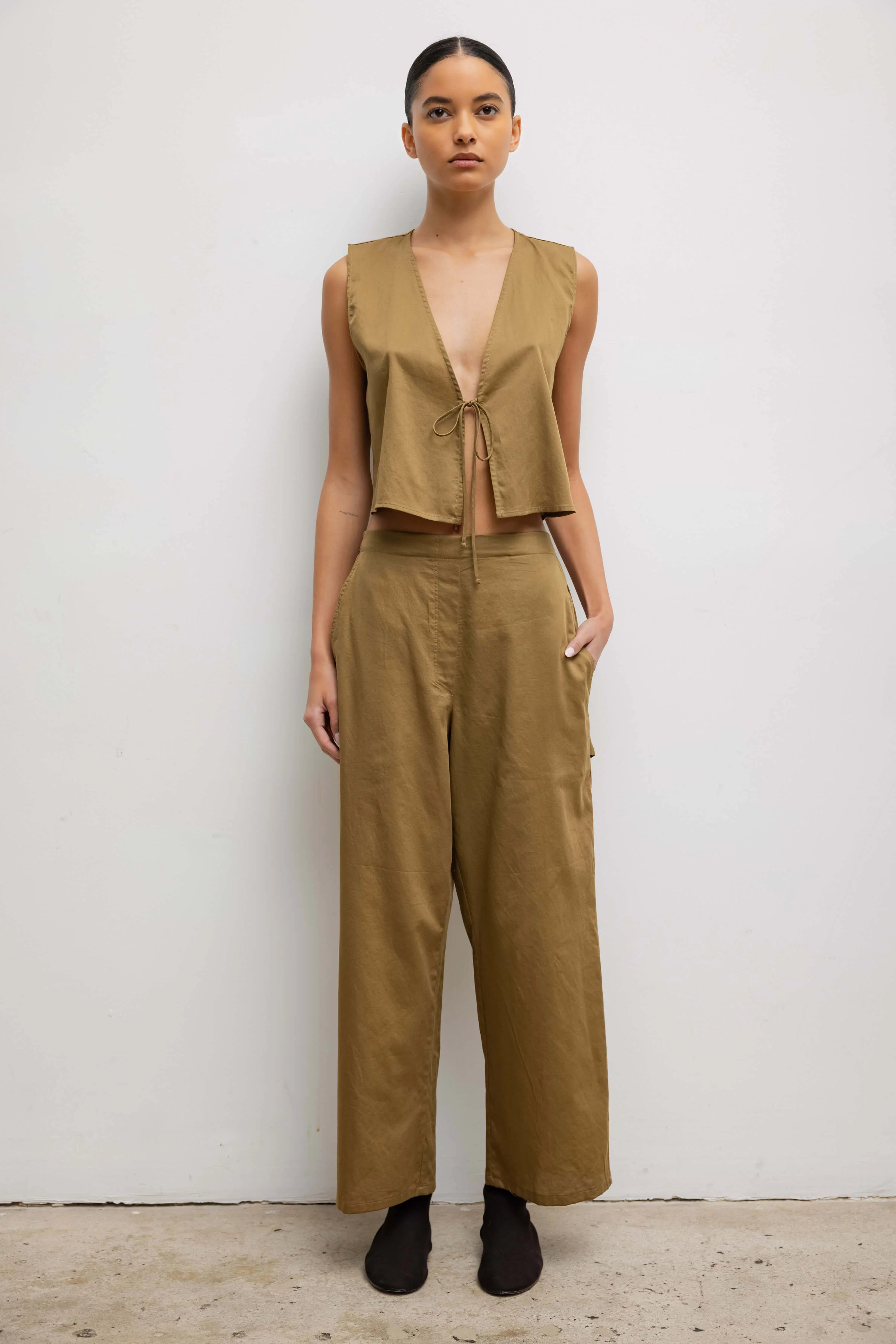 Limited Quantity Leset Yoko Crop Painter Pant