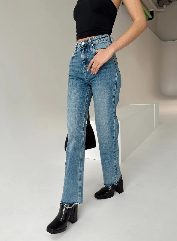 Weekend Savings Extravaganza Daydream Jeans