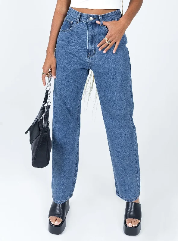 Steals and Deals Palais Mom Jeans Mid Wash Denim