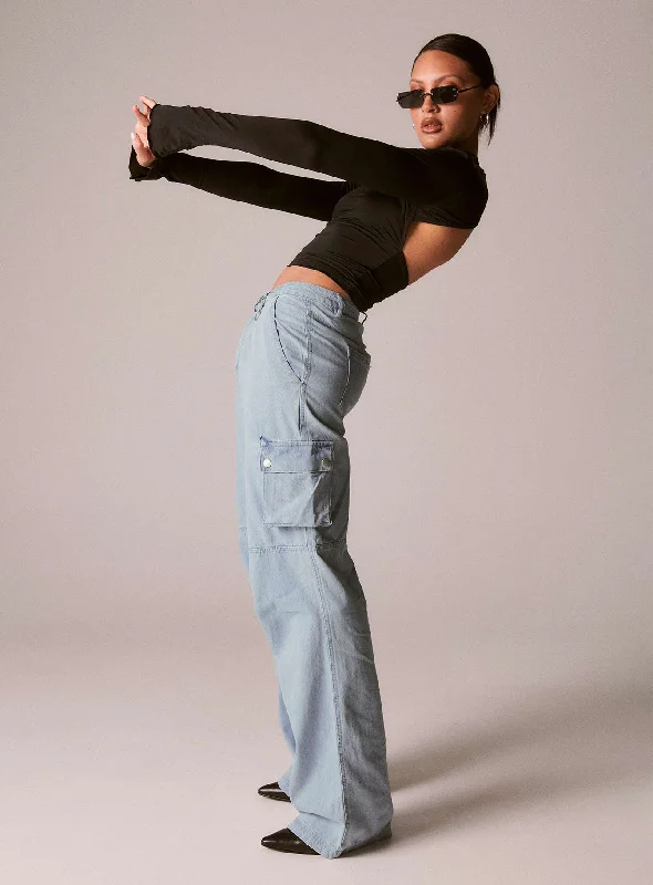 Super Deal Paige Mid Rise Cargo Jean Light Wash