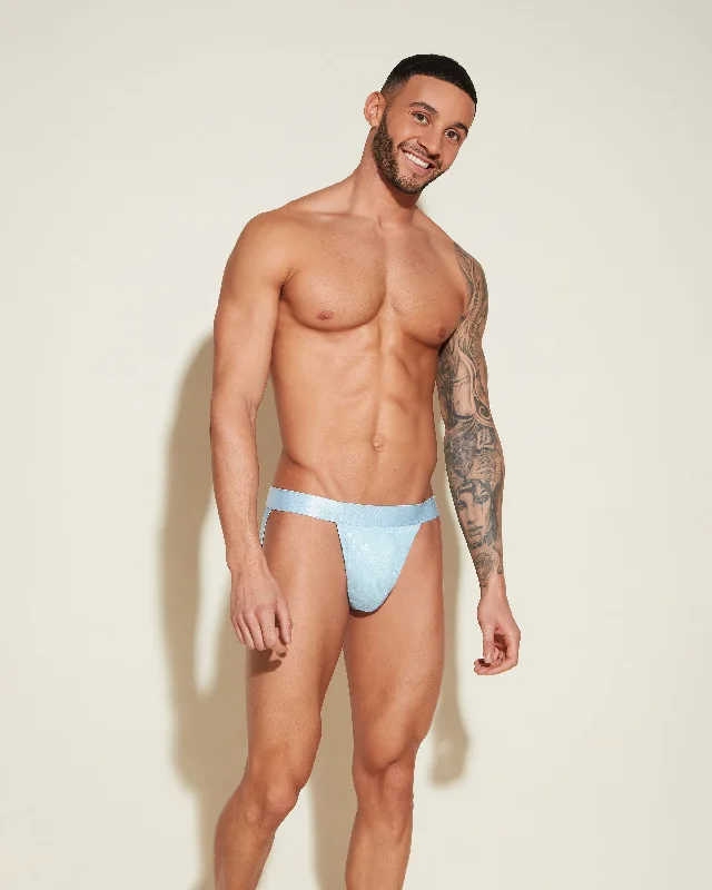 Weekend Discounts to Snag Suspensorio