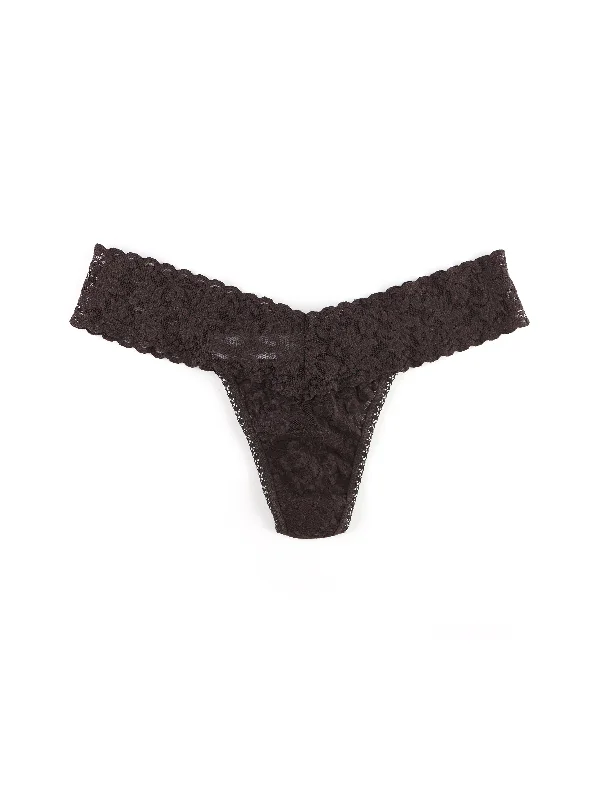 Unbeatable Prices Petite Size Signature Lace Low Rise Thong Chocolat Noir