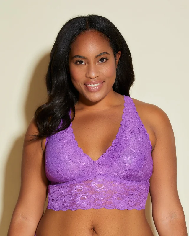 Shop the Weekend Away Bralette Tipo Top Escotado Extended
